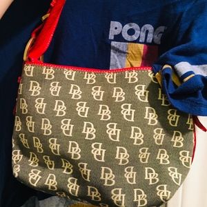 Dooney & Bourke Shoulder bag